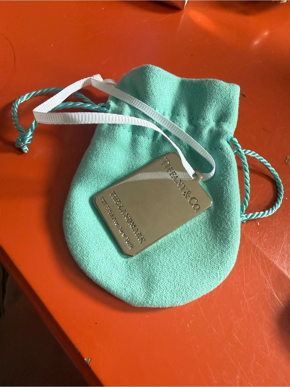 Auth Tiffany & Co. "The Landmark" 727 Fifth Ave New York charm/ornament w/ pouch - Picture 6 of 6